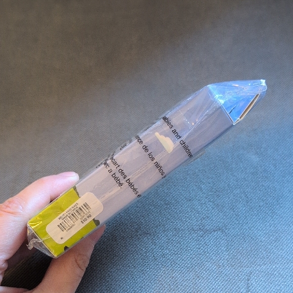 Bluey Press On Nails - Picture 4 of 6